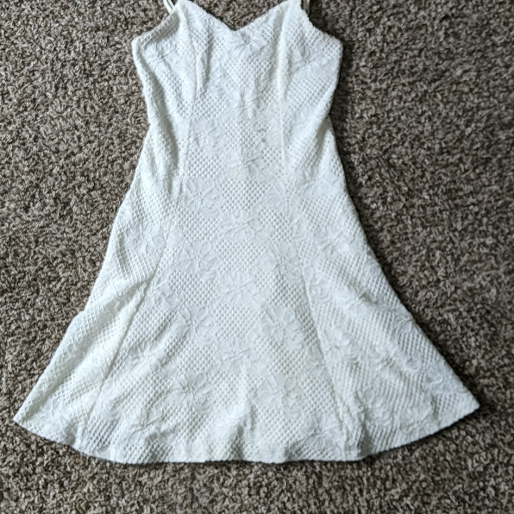 Small White Fit and Flare Von Maur Dress